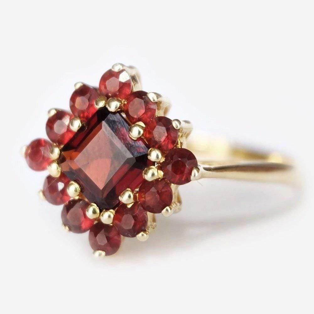 Garnet Ring Hajar - SOVATS