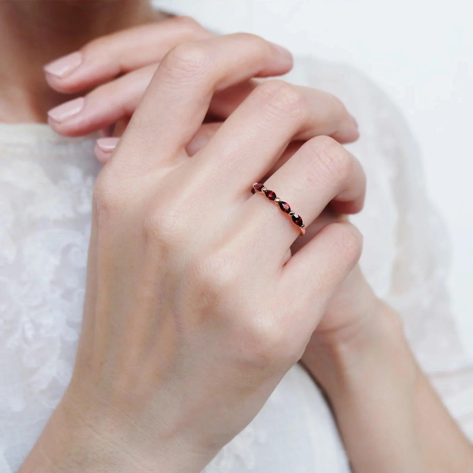 Garnet Ring Hiba - SOVATS