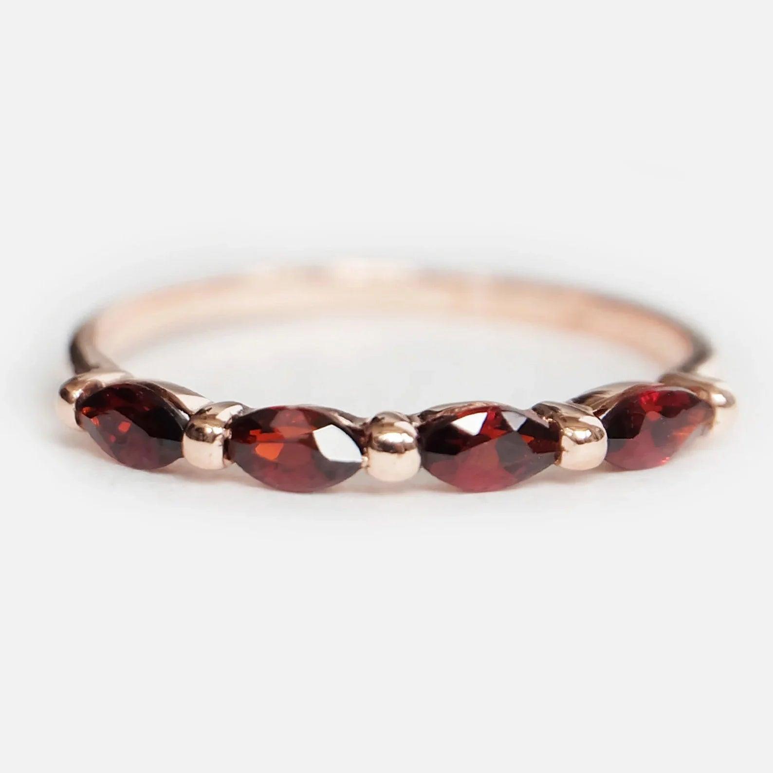 Garnet Ring Hiba - SOVATS