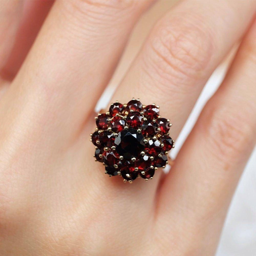 Garnet Ring Tonja - SOVATS