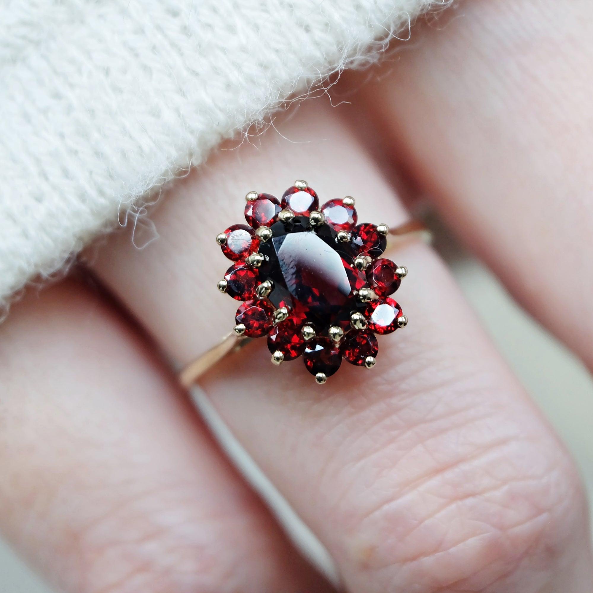 Garnet Ring Vasilia - SOVATS
