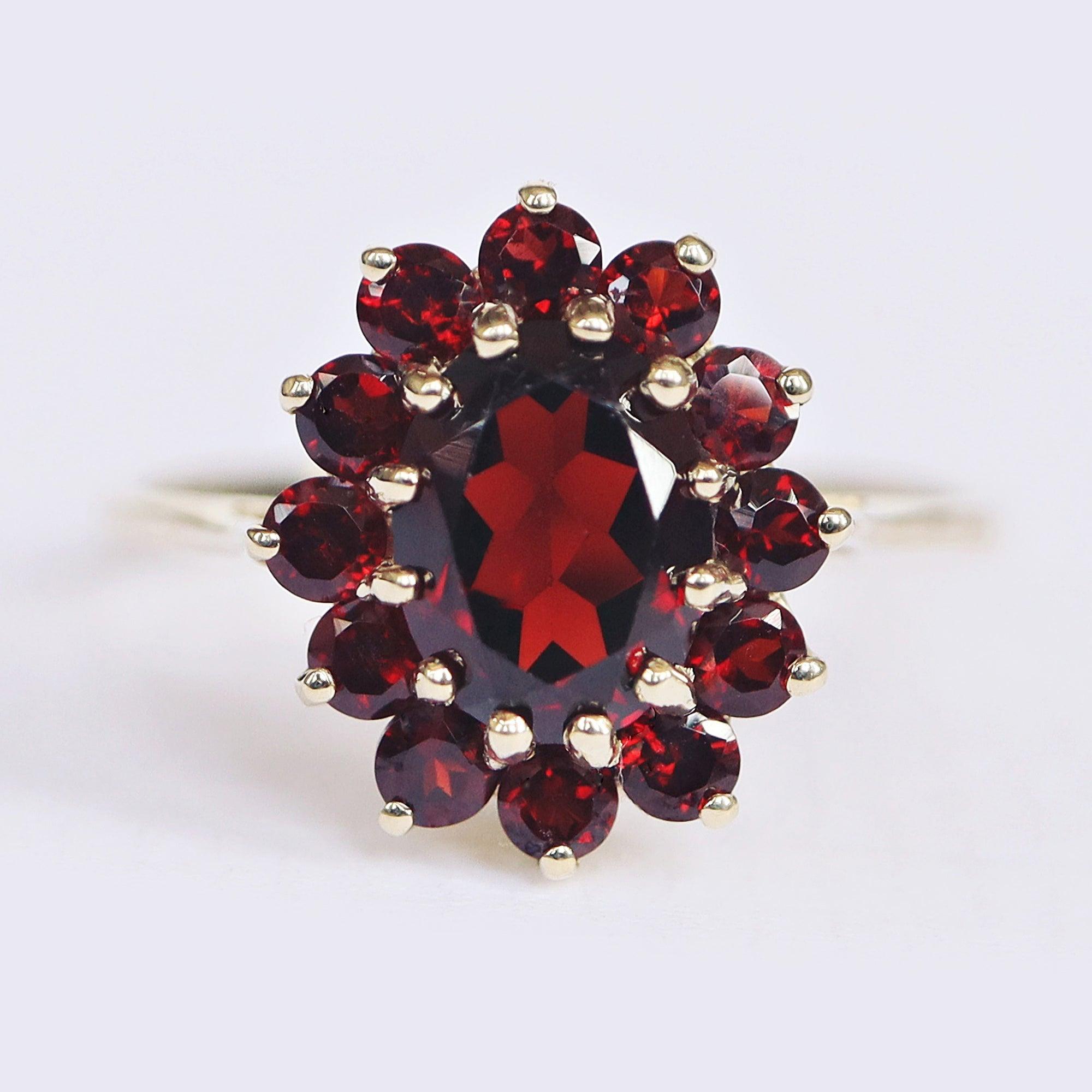 Garnet Ring Vasilia - SOVATS