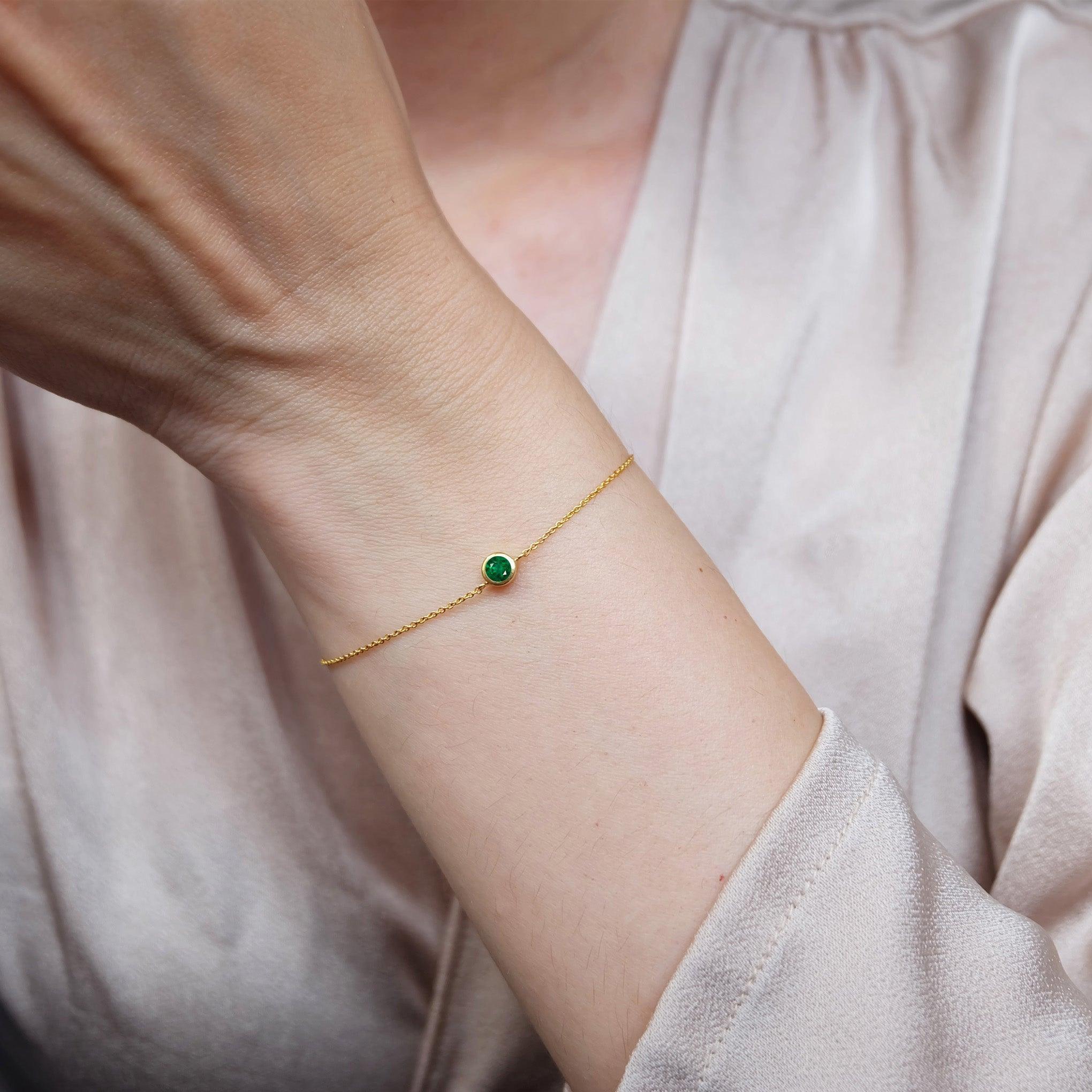 Gift Emerald Solitaire Bracelet Melora - SOVATS