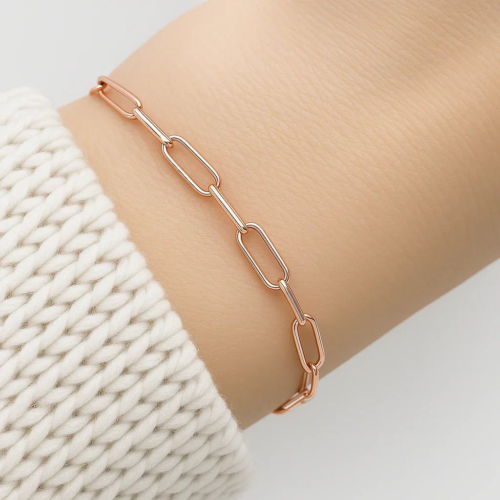 Gift Medium Paperclip Bracelet Valerie - SOVATS