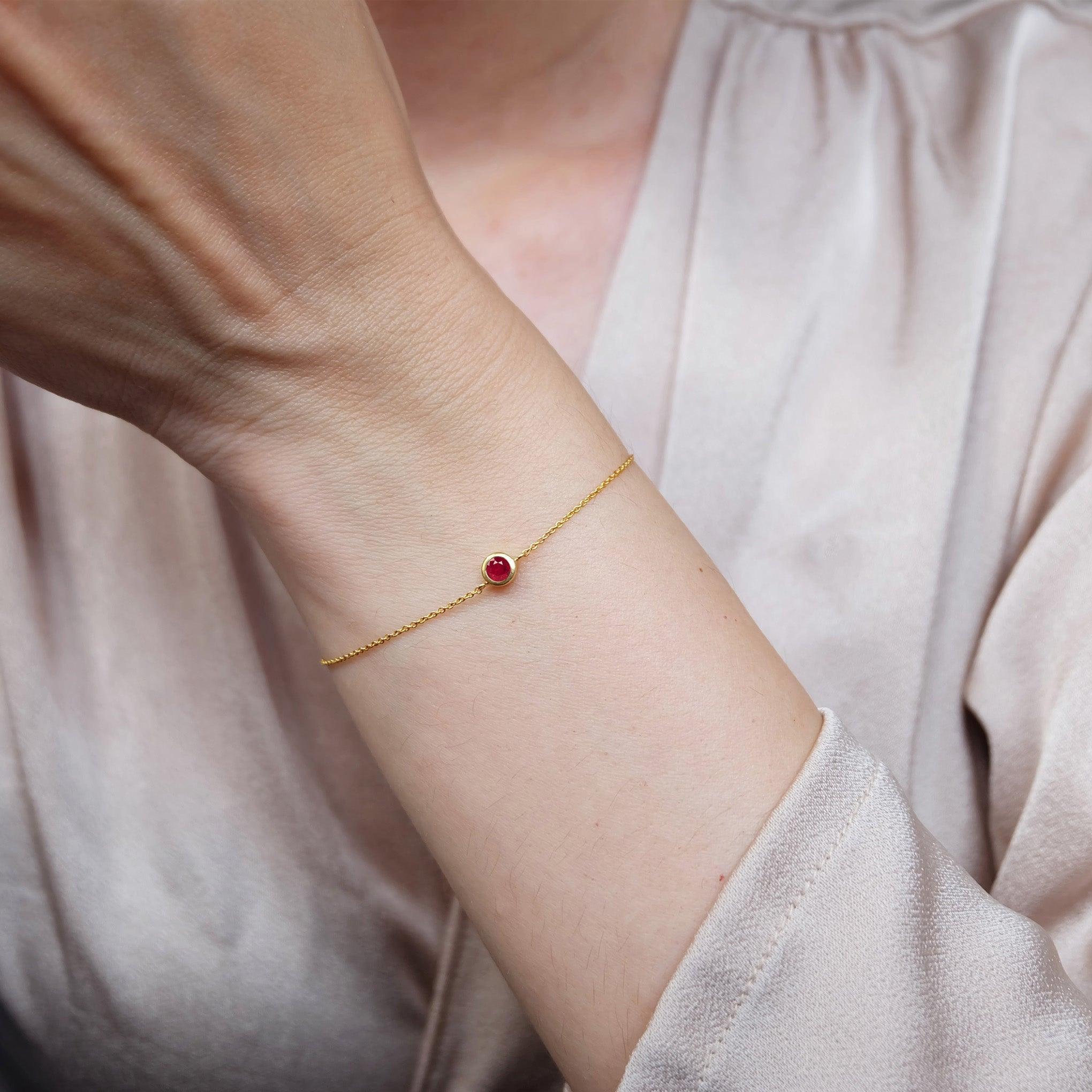 Gift Ruby Solitaire Bracelet Melora - SOVATS