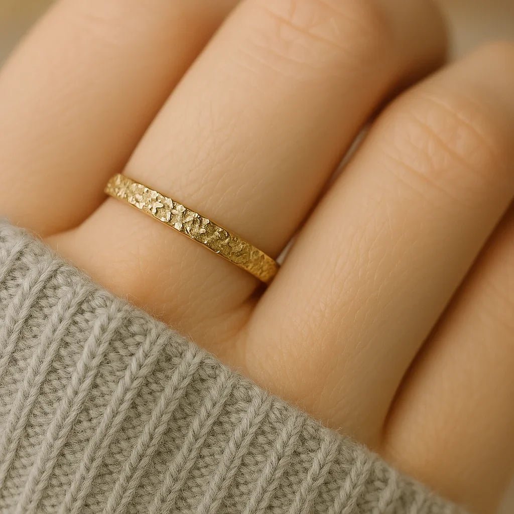 Hammered Band Ring Aleka - SOVATS