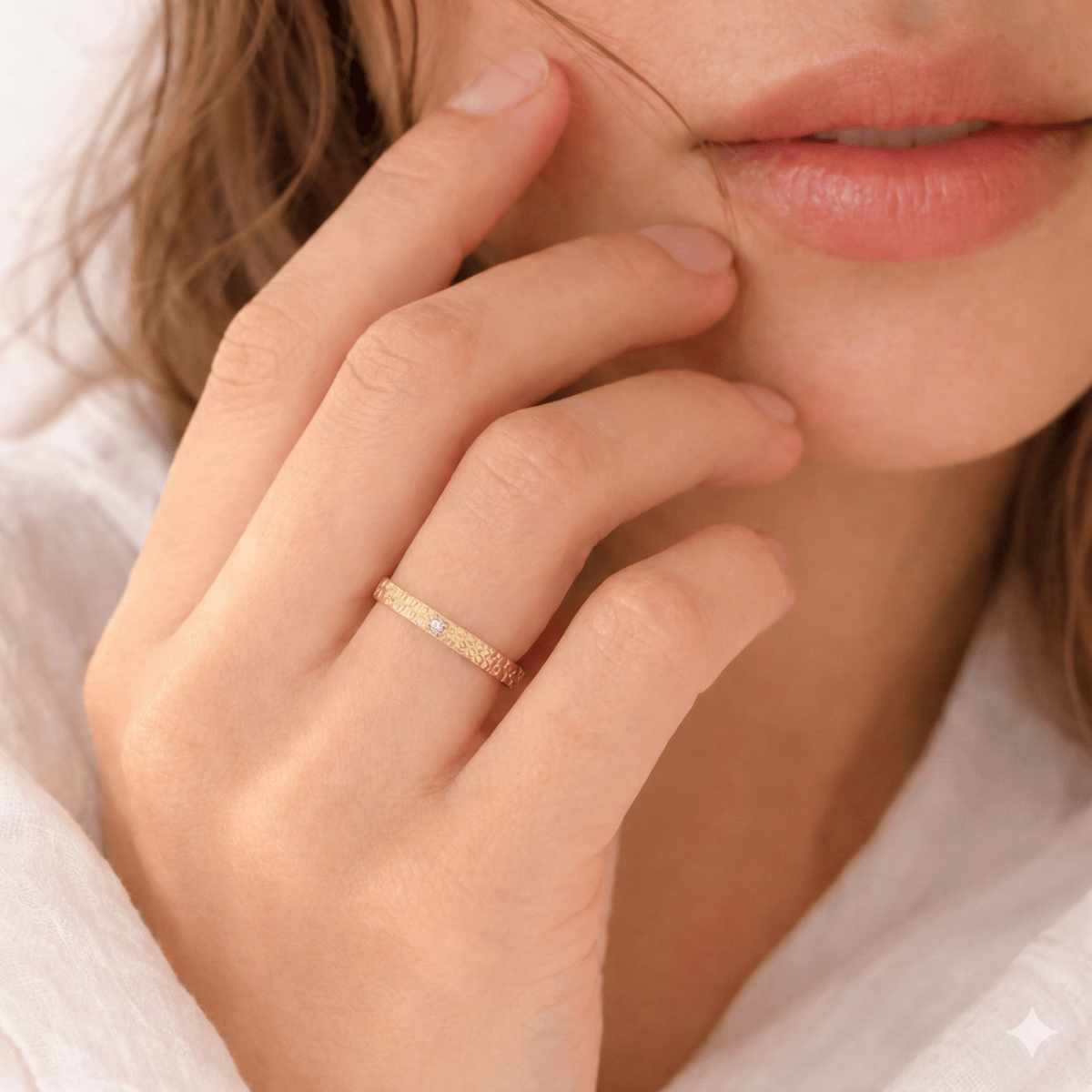 Hammered Diamond Band Ring Augie - SOVATS