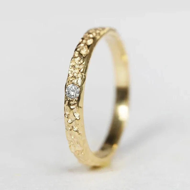 Hammered Diamond Band Ring Esther - SOVATS