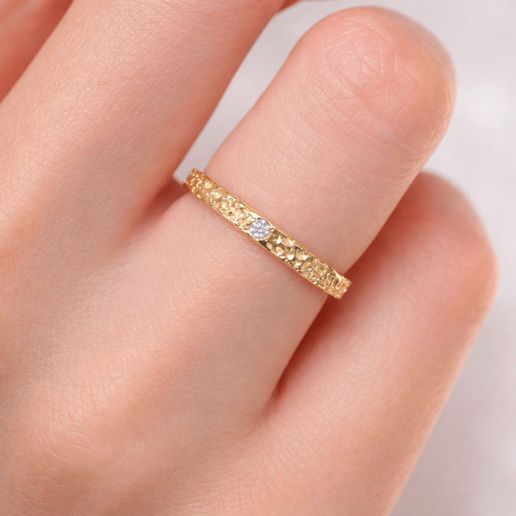 Hammered Diamond Band Ring Esther - SOVATS