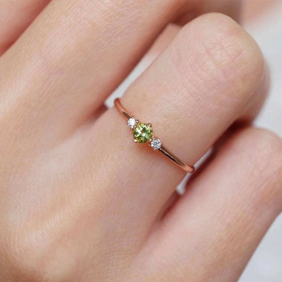 Peridot Diamond Ring Toki - SOVATS