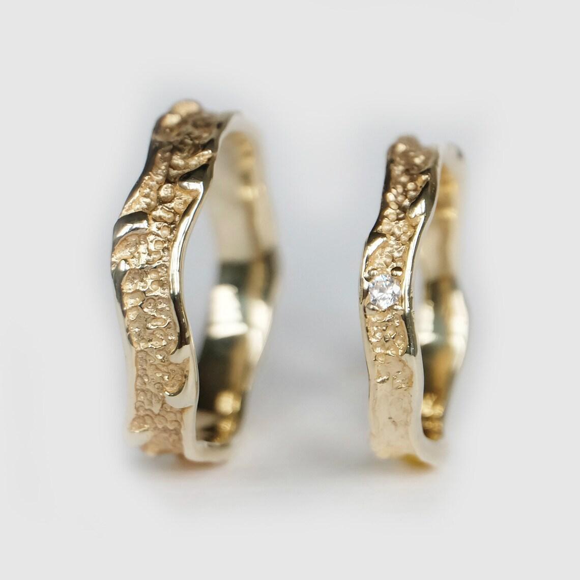 Textured Wedding Ring Set Hiba - SOVATS