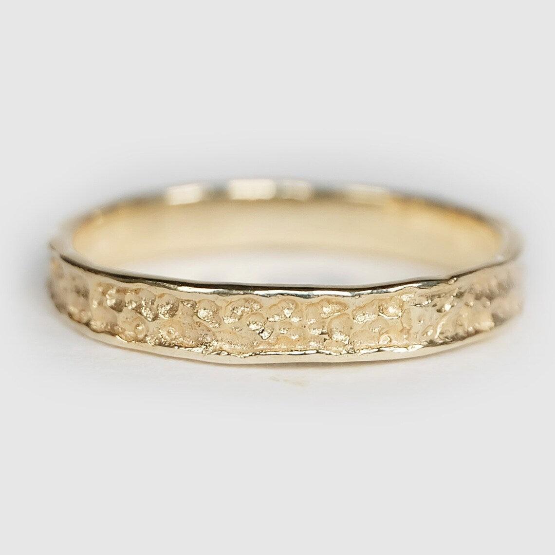 Textured Band Ring Mohsin - SOVATS