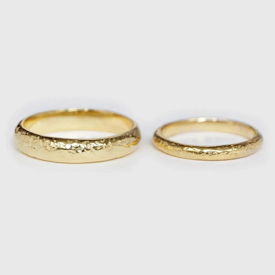 Textured Wedding Ring Set Natalia - SOVATS