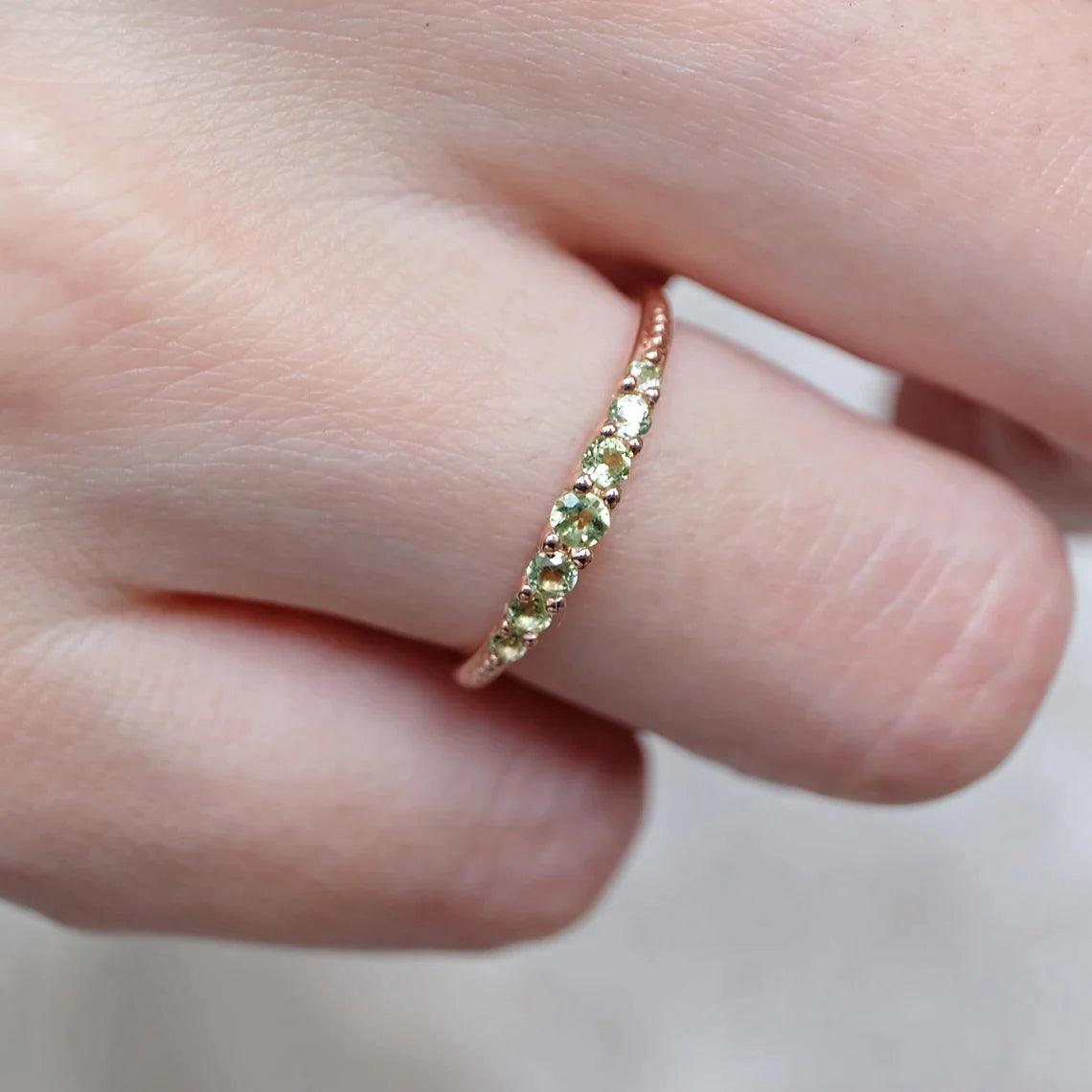 Peridot Band Ring Arias - SOVATS