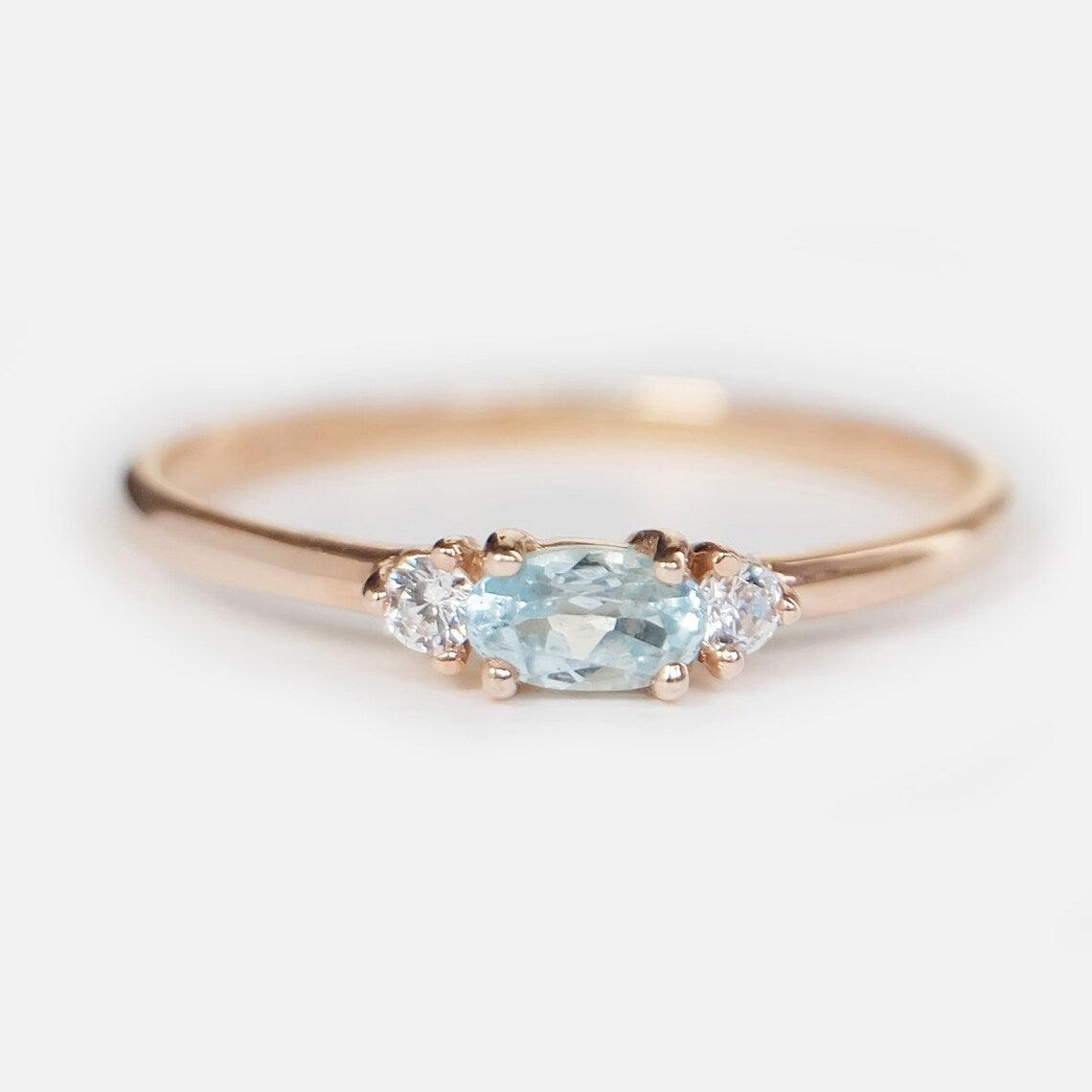 Aquamarine ring with diamonds