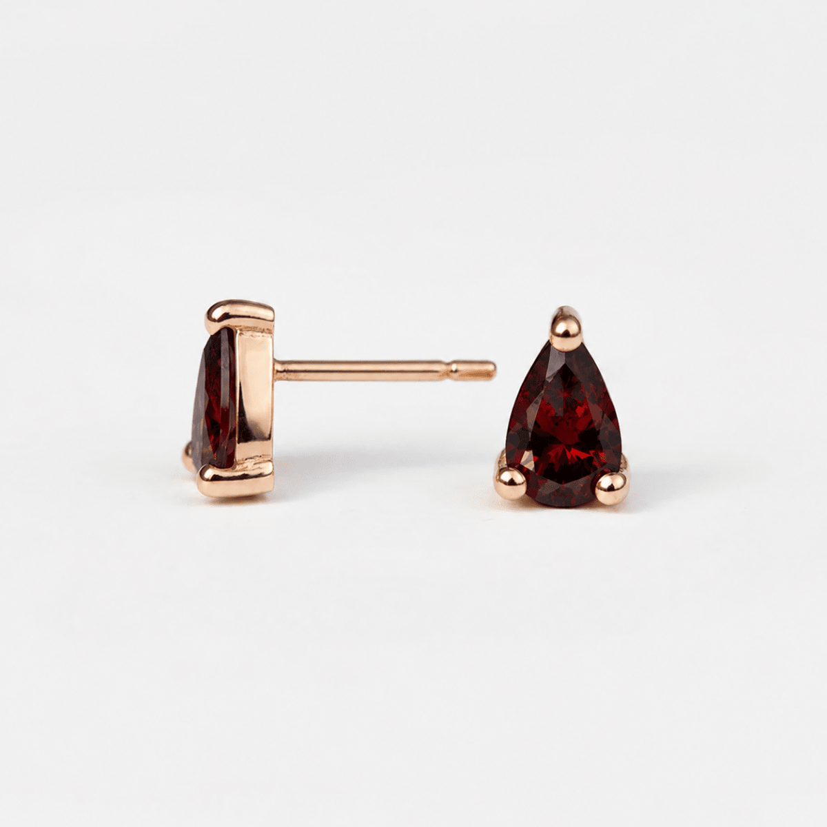 January's Birthstone Earrings Addie - SOVATS