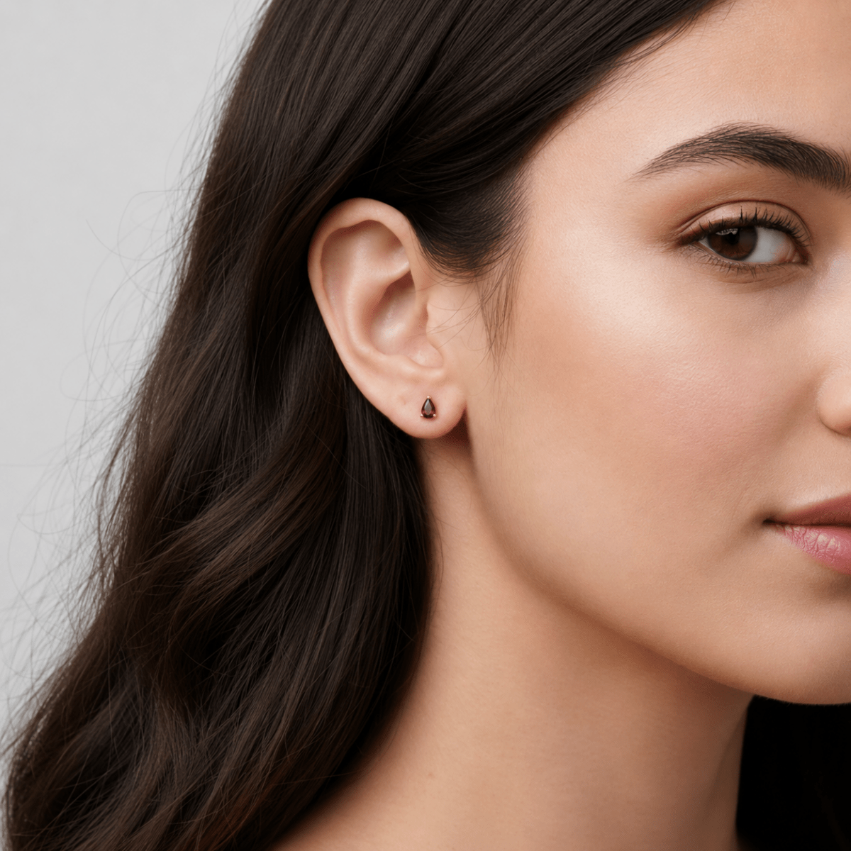 January's Birthstone Earrings Addie - SOVATS