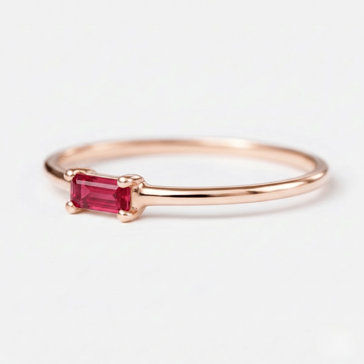 July's Birthstone Ring Luana - SOVATS