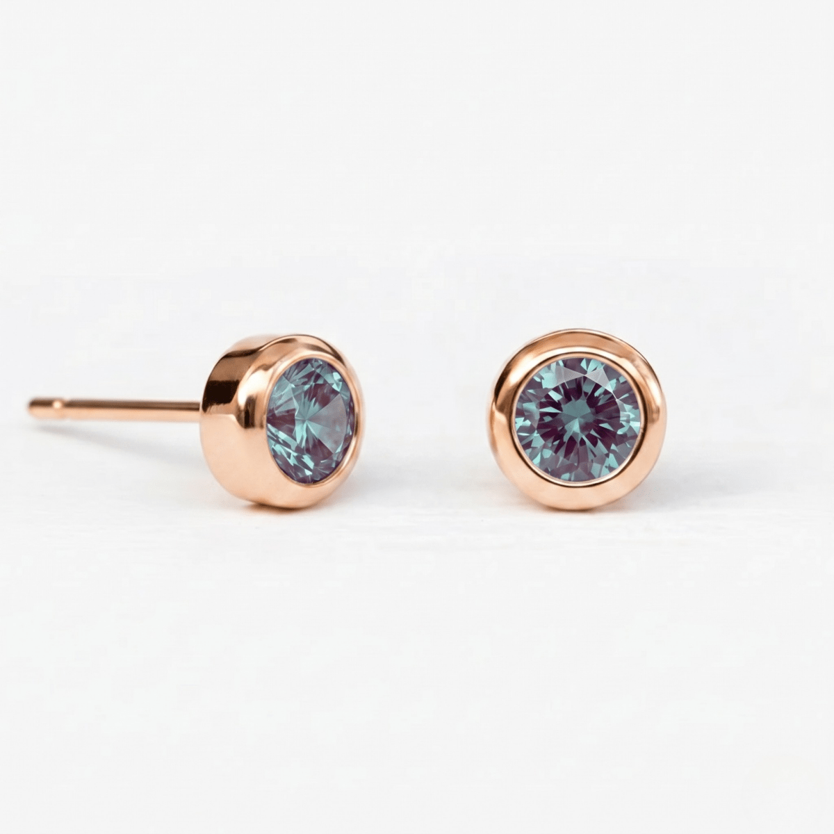 June's Birthstone Earrings Edda - SOVATS