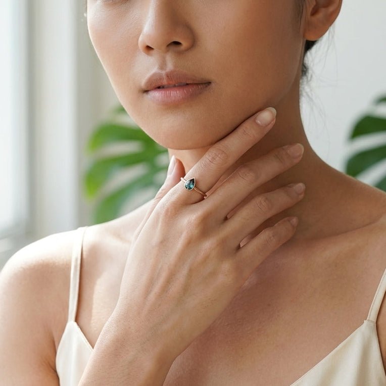 June's Birthstone Ring Bijou - SOVATS