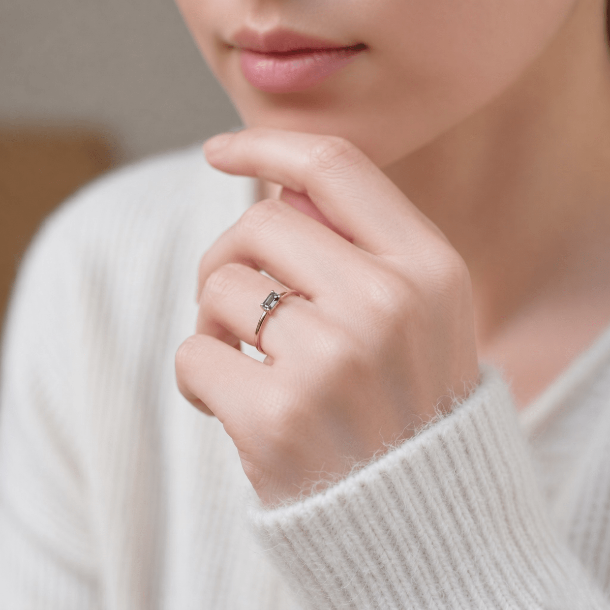 June's Birthstone Ring Luana - SOVATS