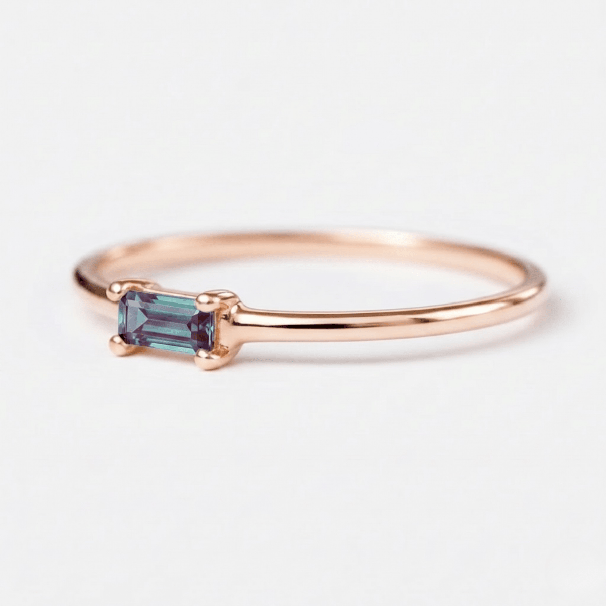June's Birthstone Ring Luana - SOVATS