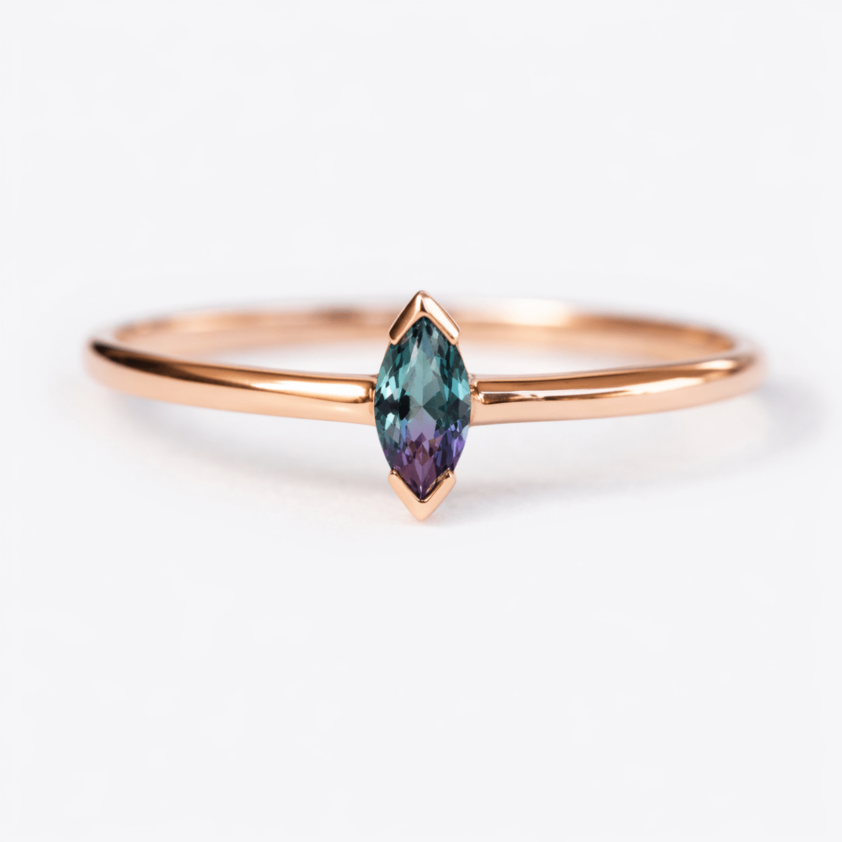 June's Birthstone Ring Sana - SOVATS