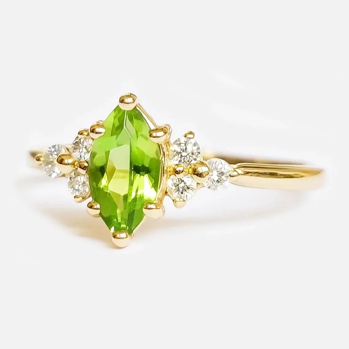 Marquise Peridot Diamond Ring Renée - SOVATS