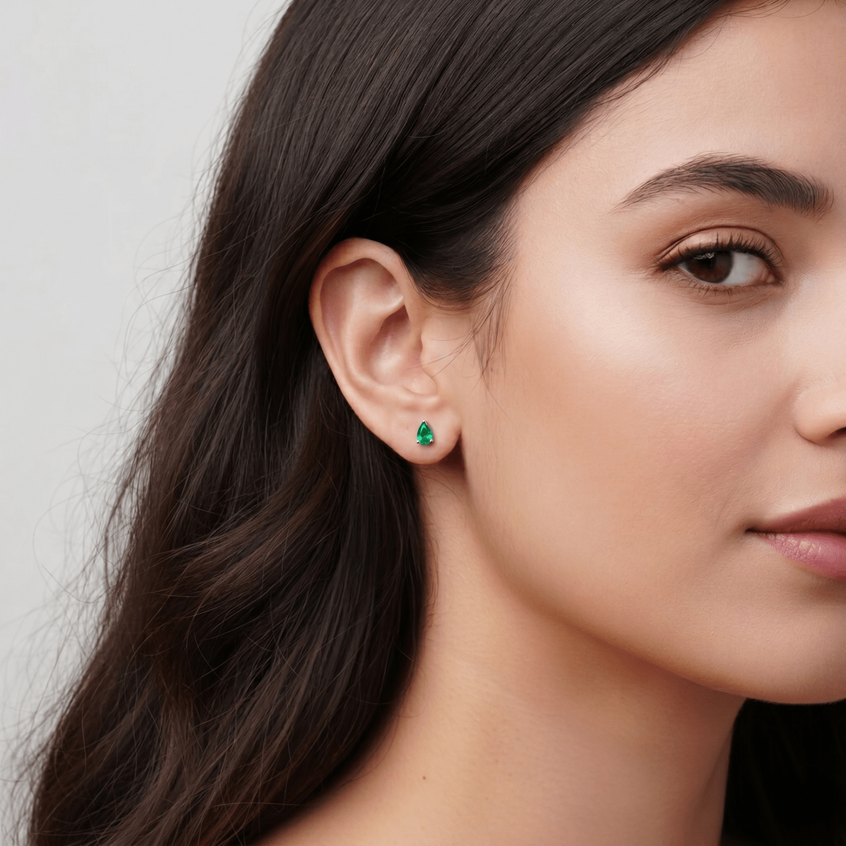 May's Birthstone Earrings Addie - SOVATS