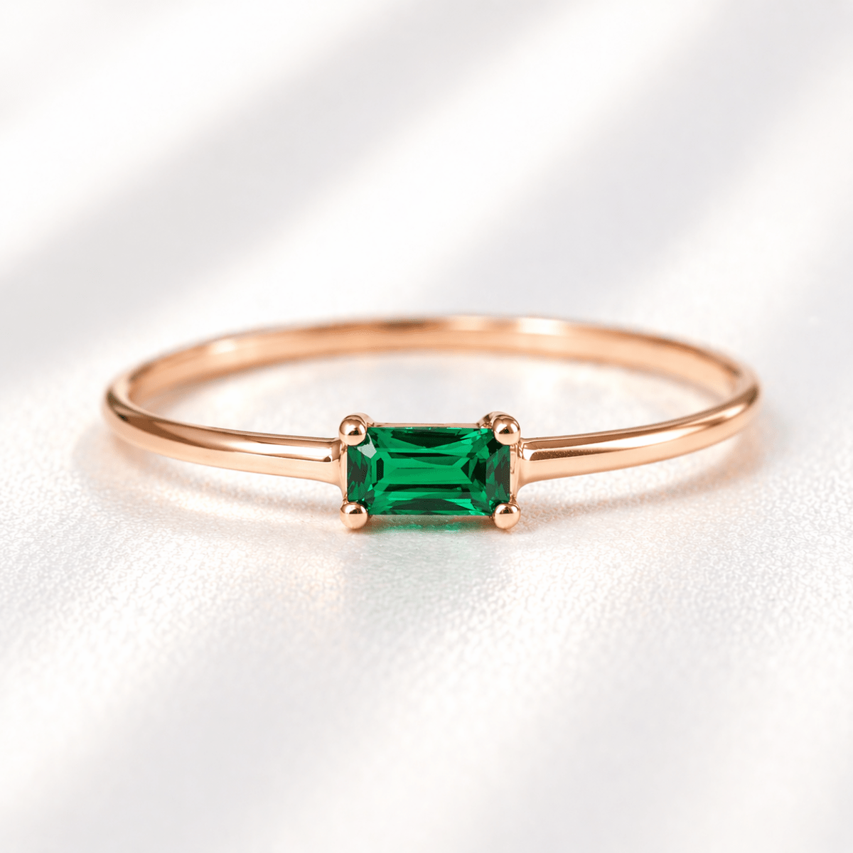 May's Birthstone Ring Luana - SOVATS