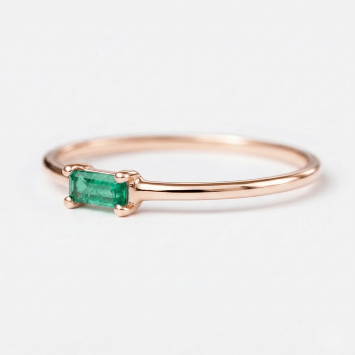 May's Birthstone Ring Luana - SOVATS
