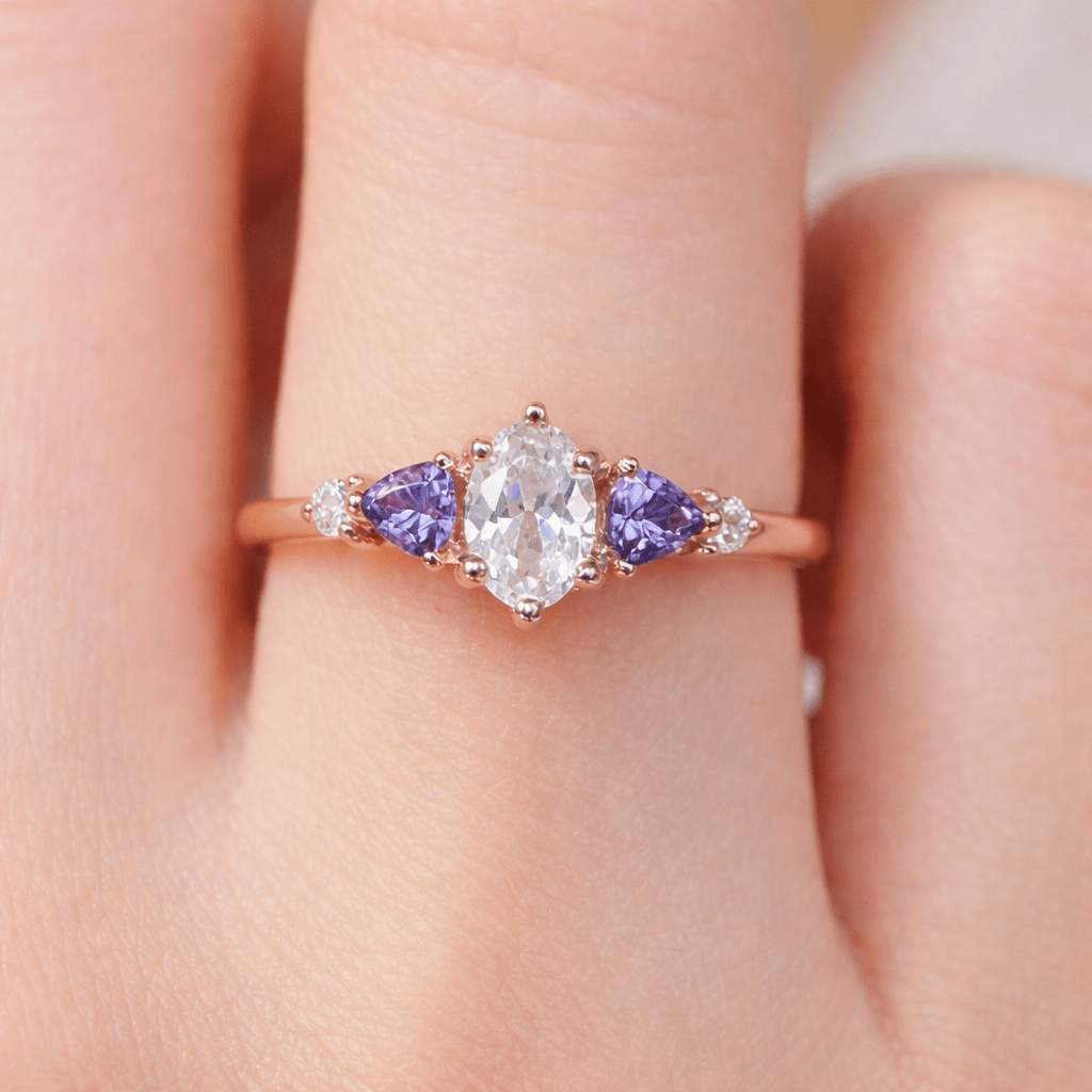 Moissanite Alexandrite Diamond Engagement Gold Ring Nestan - SOVATS