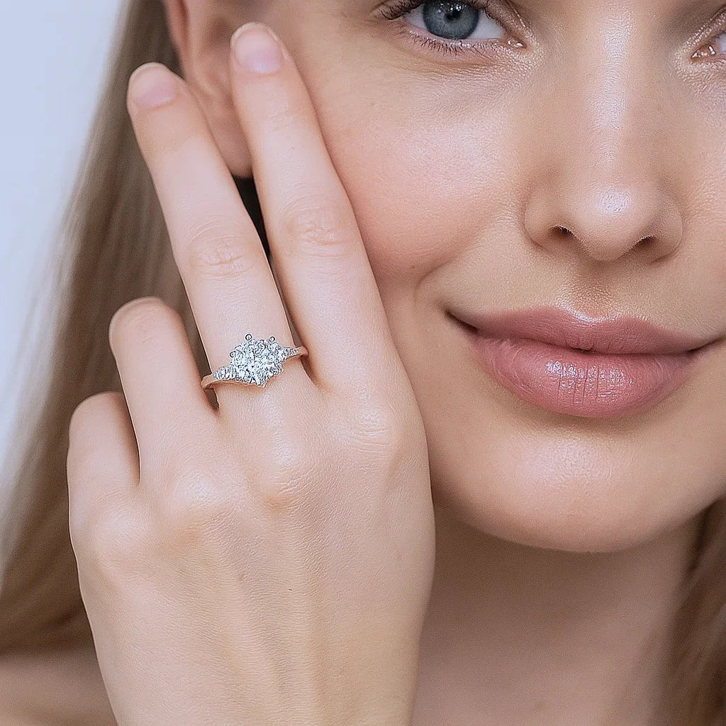 Moissanite Engagement Ring Liviana - SOVATS