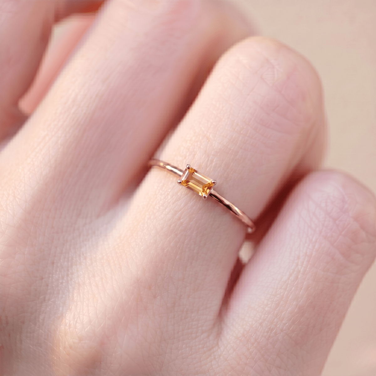 November's Birthstone Ring Luana - SOVATS