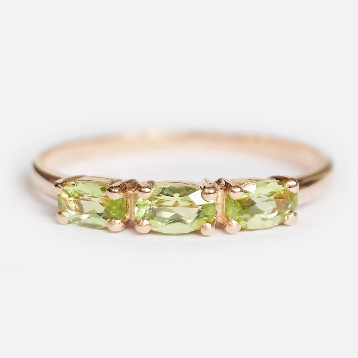 Oval Peridot Ring Amelia - SOVATS