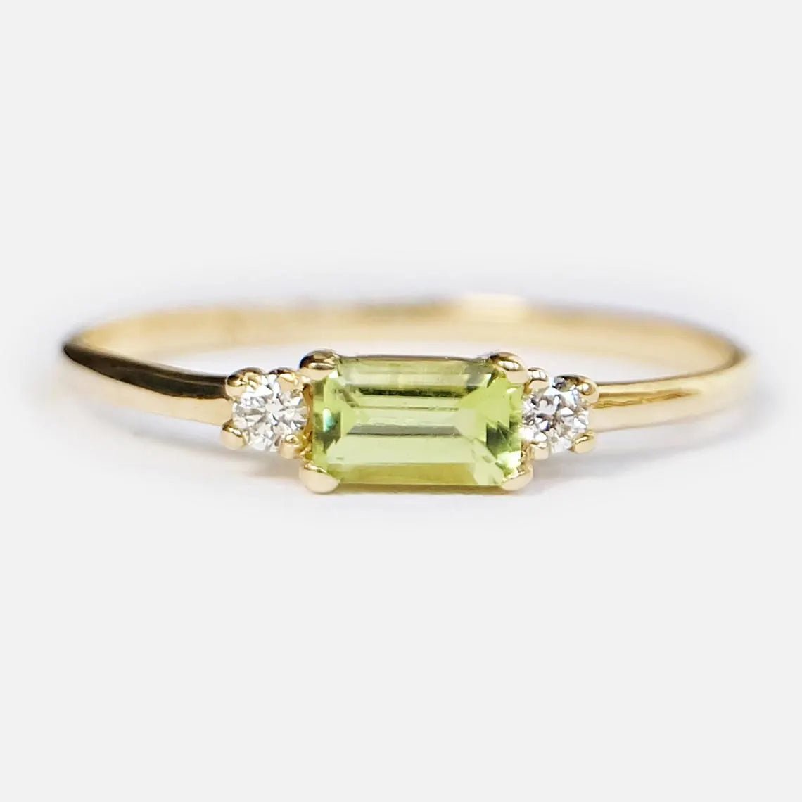 Peridot Diamond Ring Lucian - SOVATS