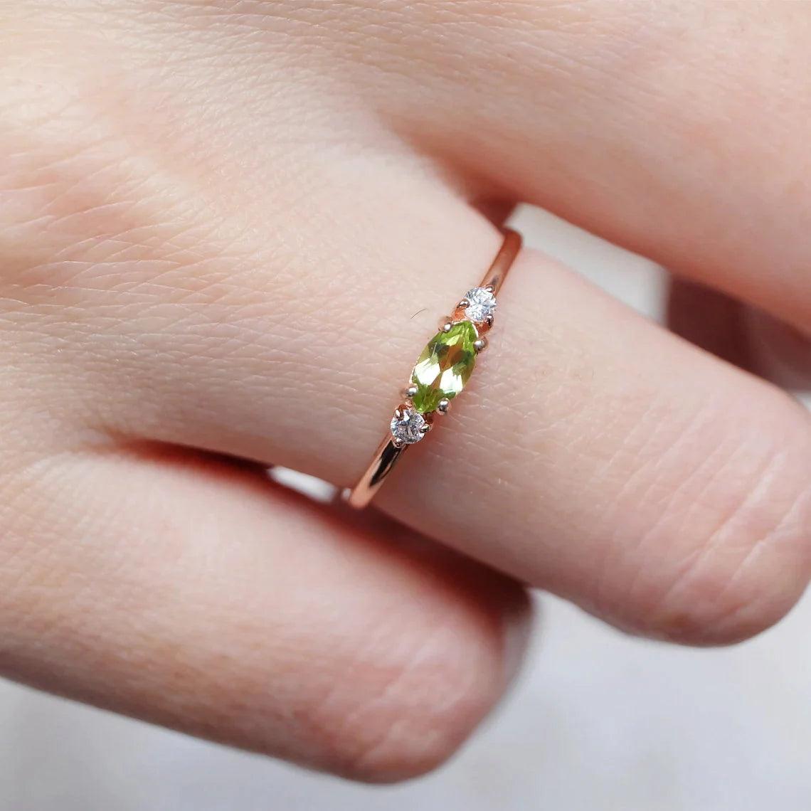 Peridot Diamond Ring Maria - SOVATS