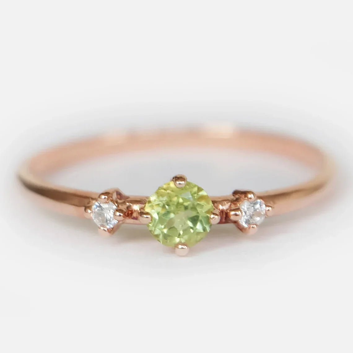 Peridot Diamond Ring Narcissa - SOVATS