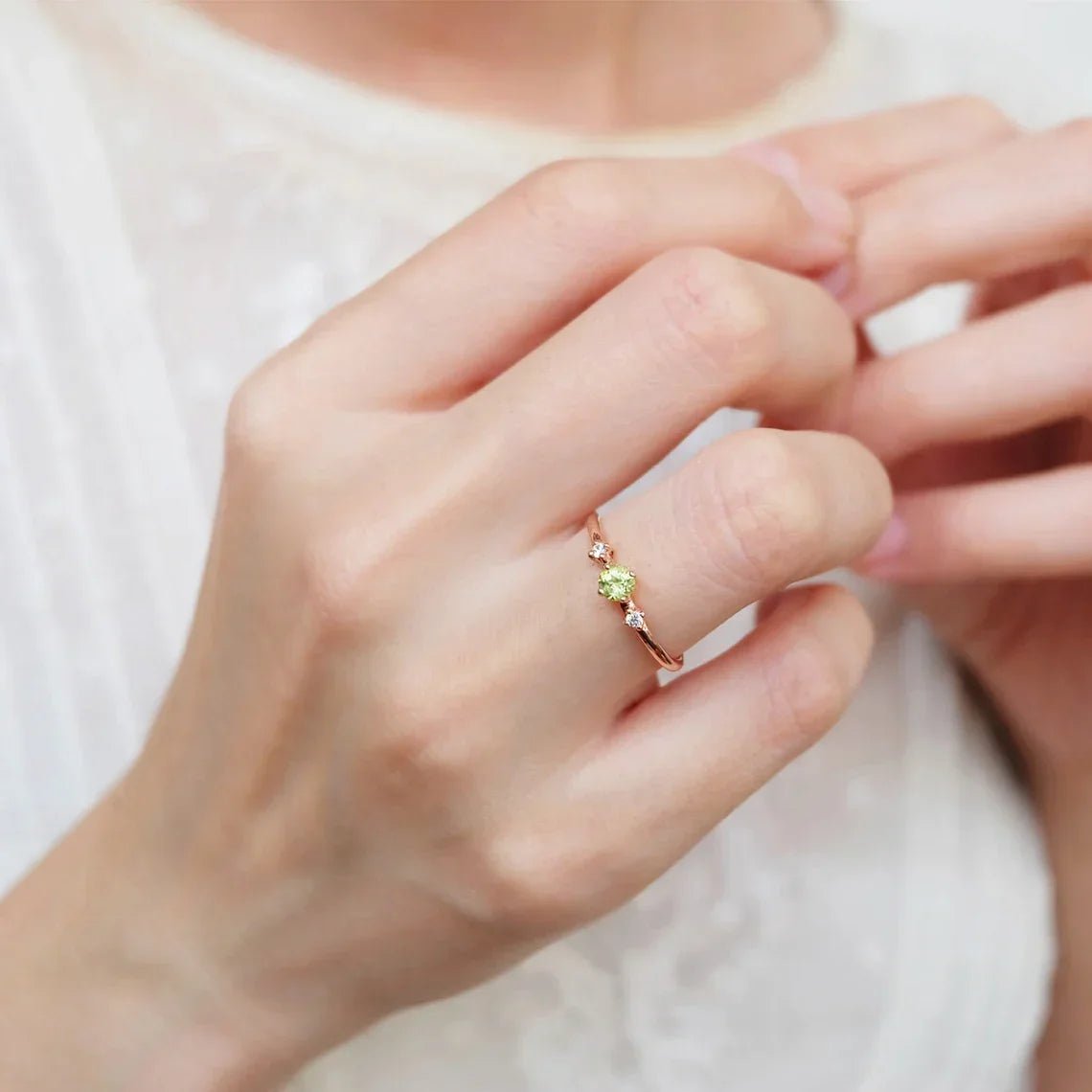Peridot Diamond Ring Narcissa - SOVATS