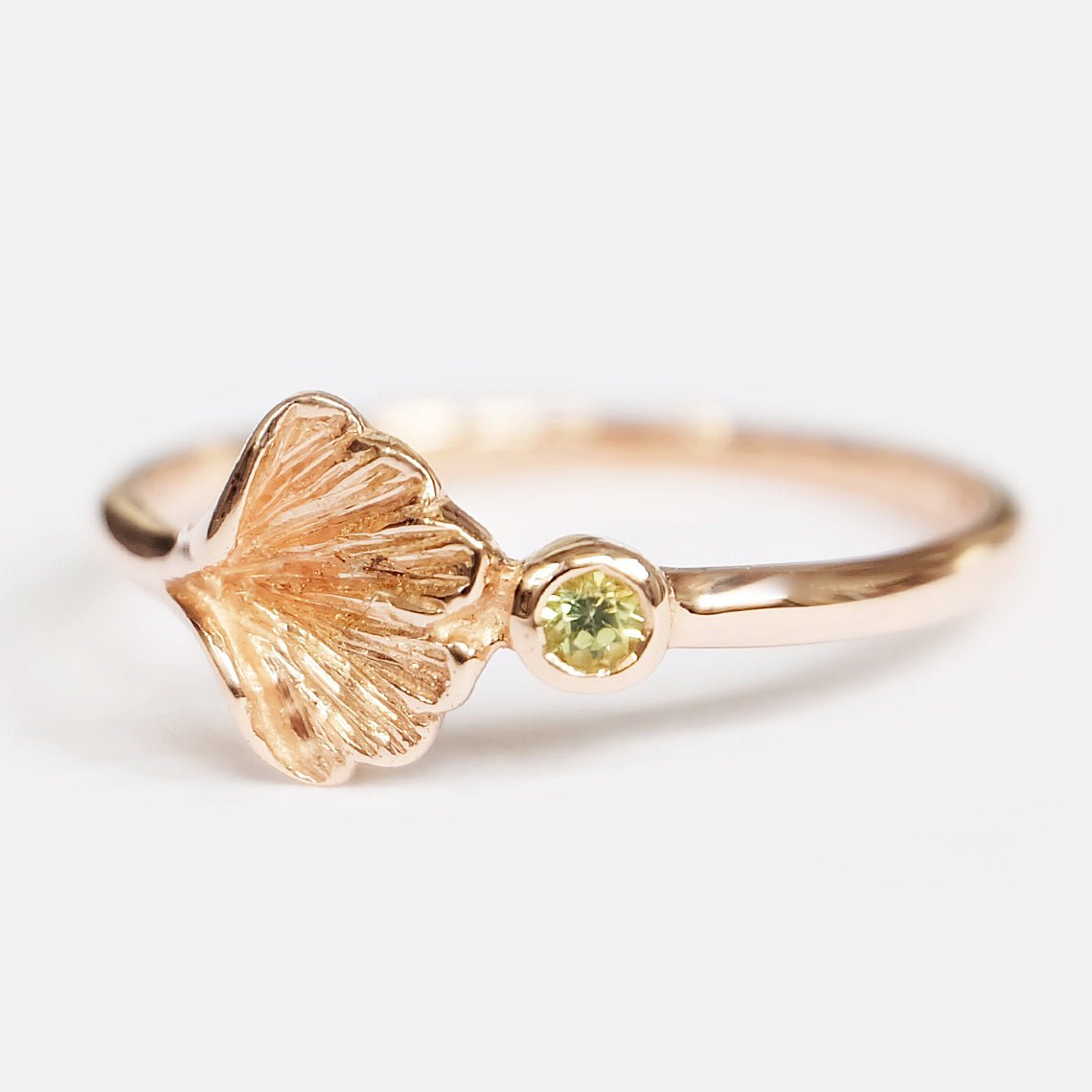 Peridot Ginkgo Ring Kamila - SOVATS