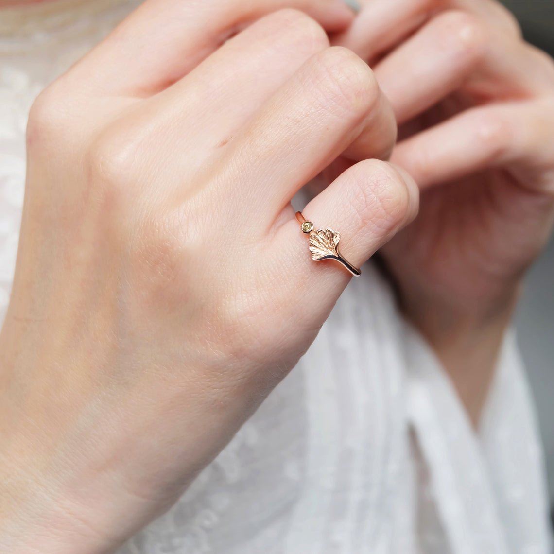 Peridot Ginkgo Ring Kamila - SOVATS