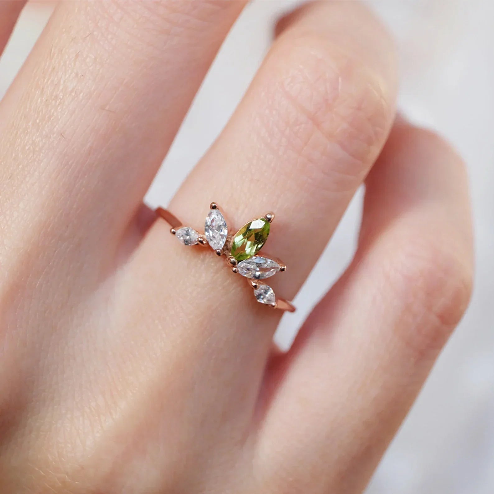 Peridot White Topaz Ring Enu - SOVATS