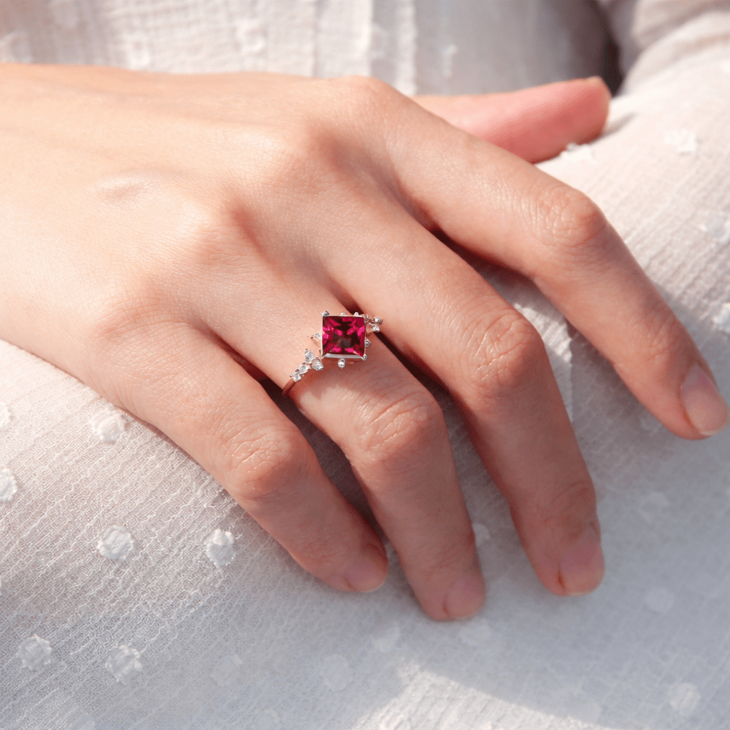 Rhodolite Ring Budur - SOVATS