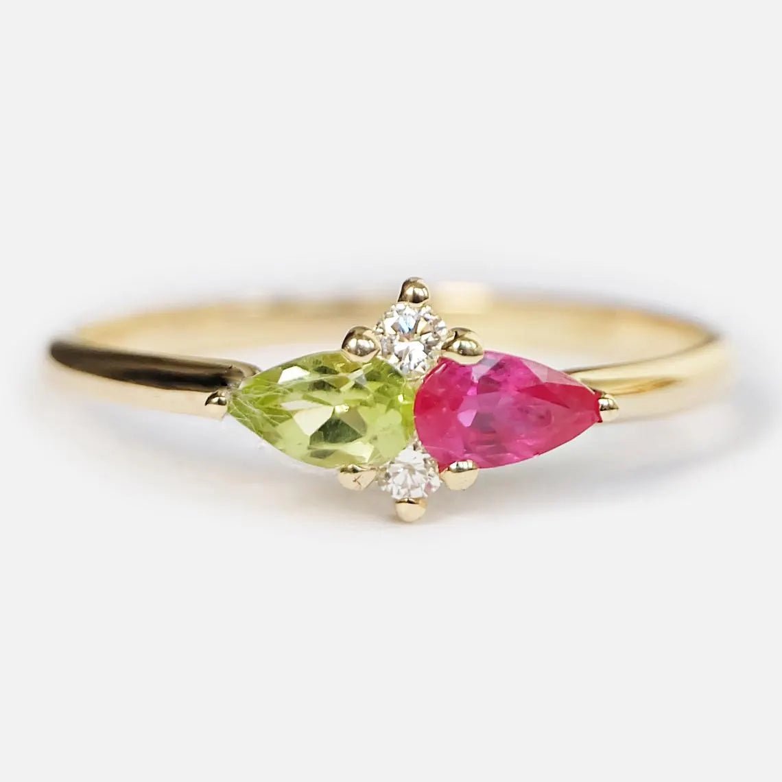 Ruby Peridot Ring Cellinia - SOVATS