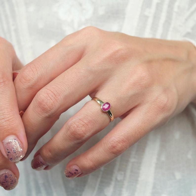 Ruby Solitaire Ring Tertu - SOVATS