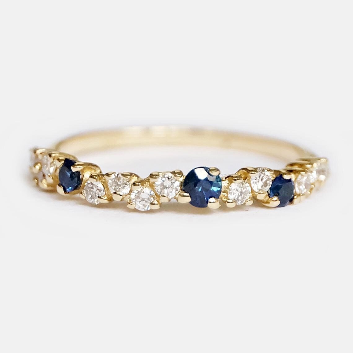 Sapphire Diamond Band Ring Idun - SOVATS