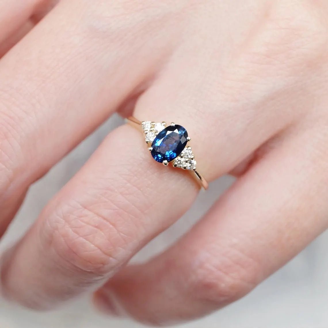 Sapphire Diamond Ring Zoe - SOVATS