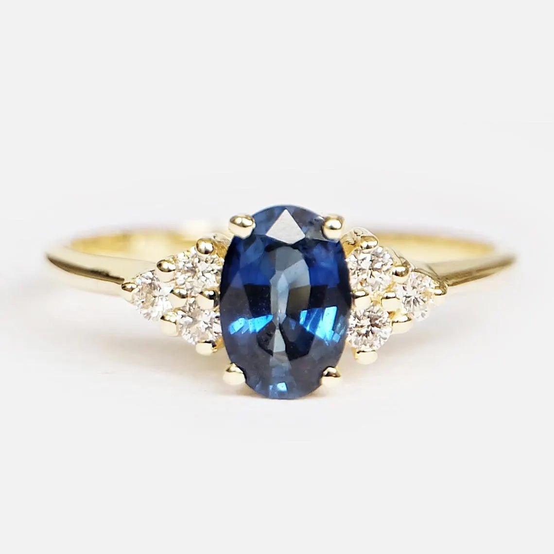 Sapphire Diamond Ring Zoe - SOVATS