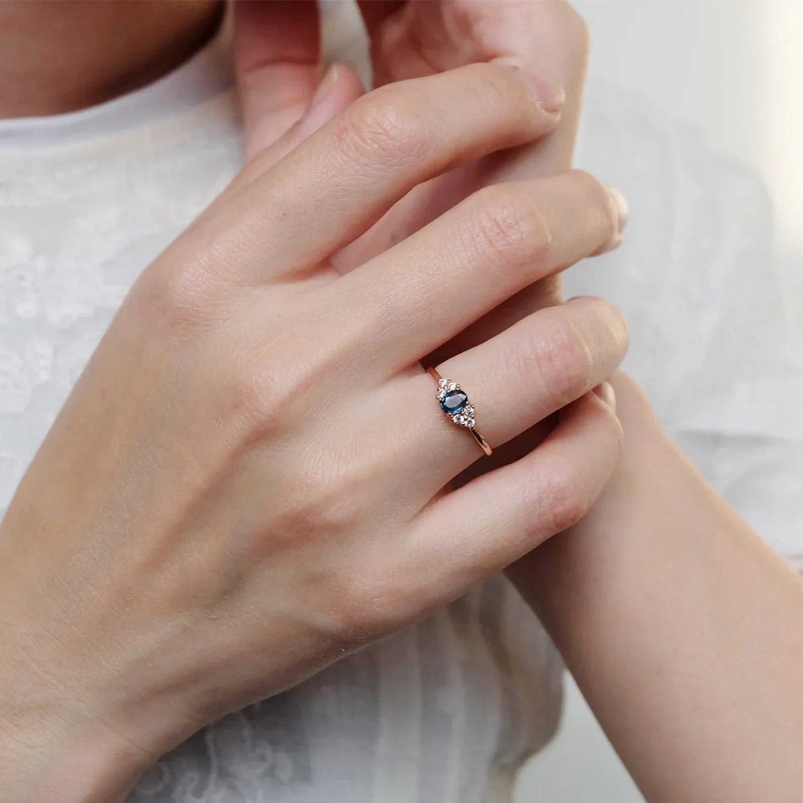 Sapphire Engagement Ring Junon - SOVATS