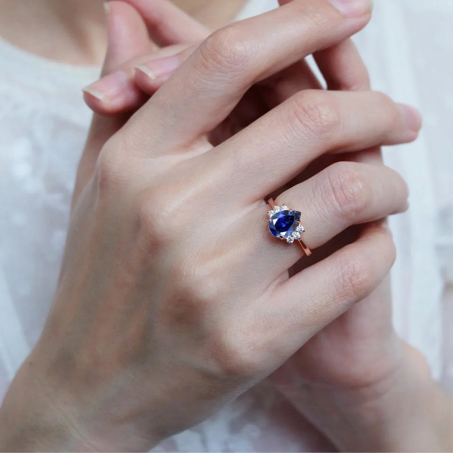 Sapphire Engagement Ring Leia - SOVATS